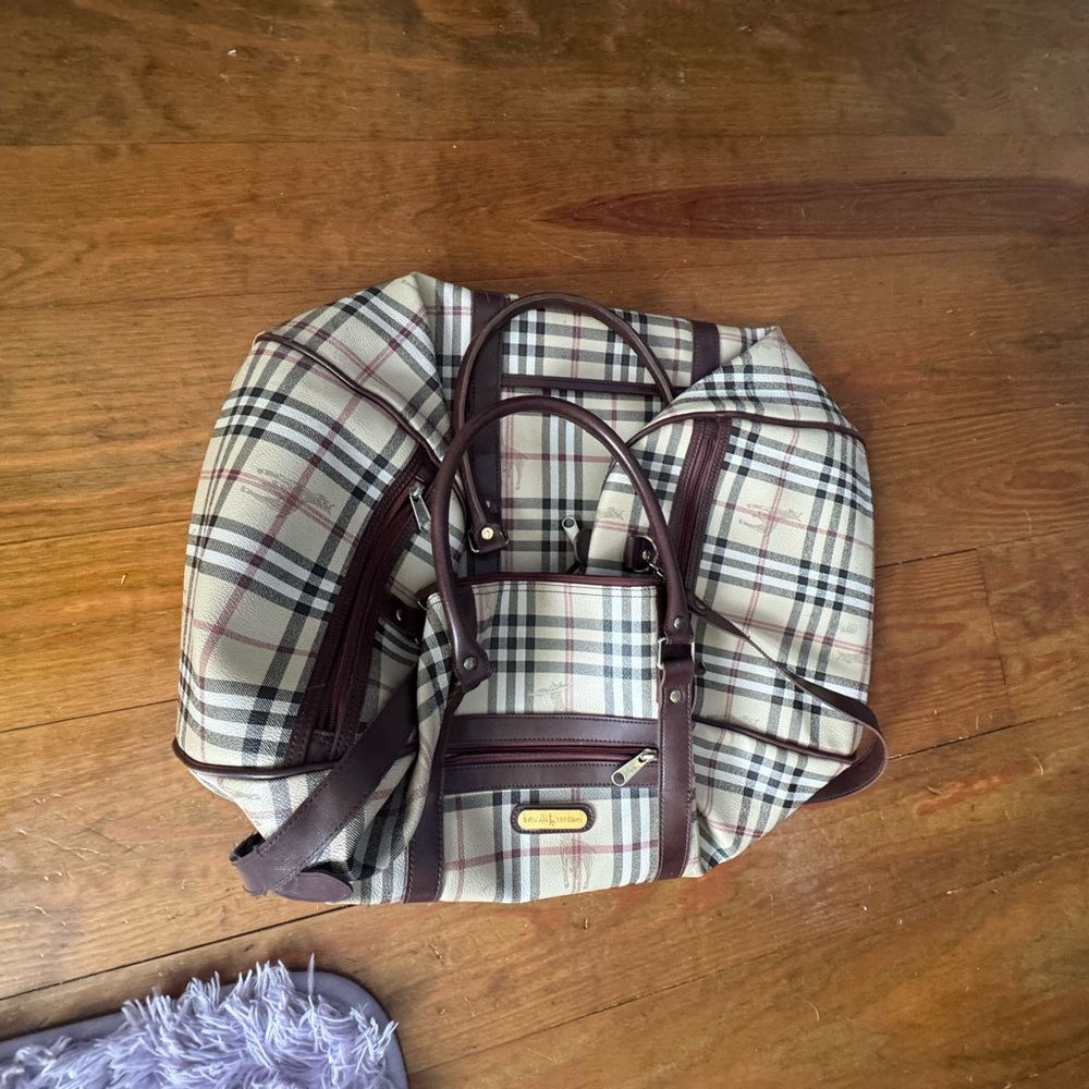 Women’s Burberry duffle bag